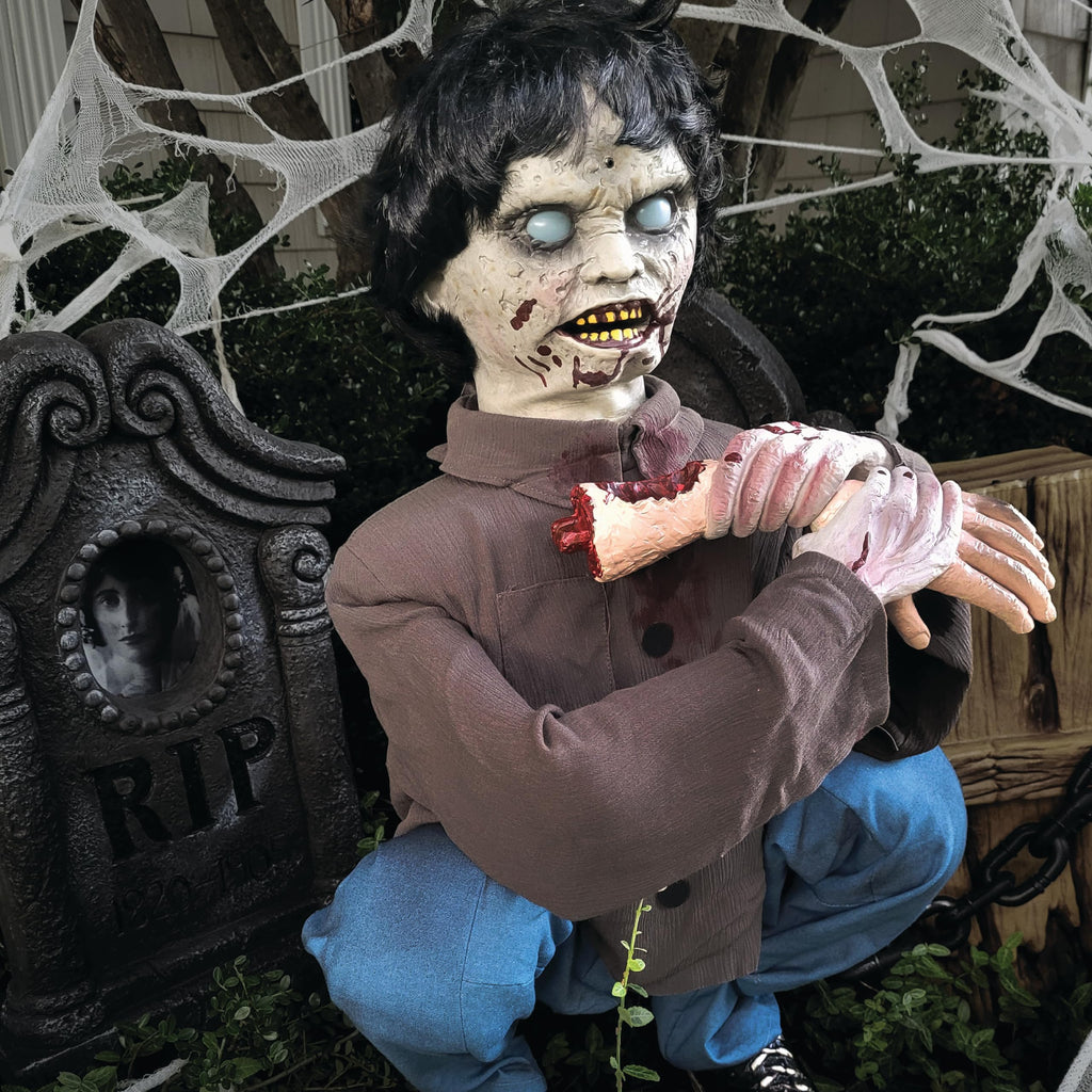 Haunted Hill Farm Lunging Pumpkin Carver Zombie Girl by Tekky, Motion-Activated Talking Halloween Animatronic for Indoor or Covered Outdoor Creepy Halloween Decorations, Plug-in or Battery Operated
